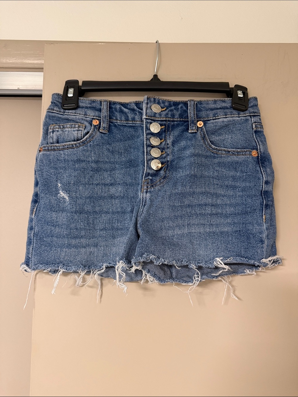 High-Rise Button-Front Denim Shorts — Blue